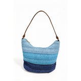 Retro three-color gradient woven tote bag, a versatile straw shoulder bag perfect for summer commuting and vacations.