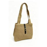 Simple and practical leather buckle woven shoulder bag; versatile straw tote bag for summer vacations.