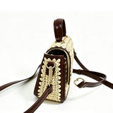 Vintage-style exquisite woven handbag/crossbody bag, versatile straw square bag for commuting and dates.